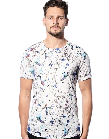 Shop Men - Butterfly Digital Print Luxury T-Shirt